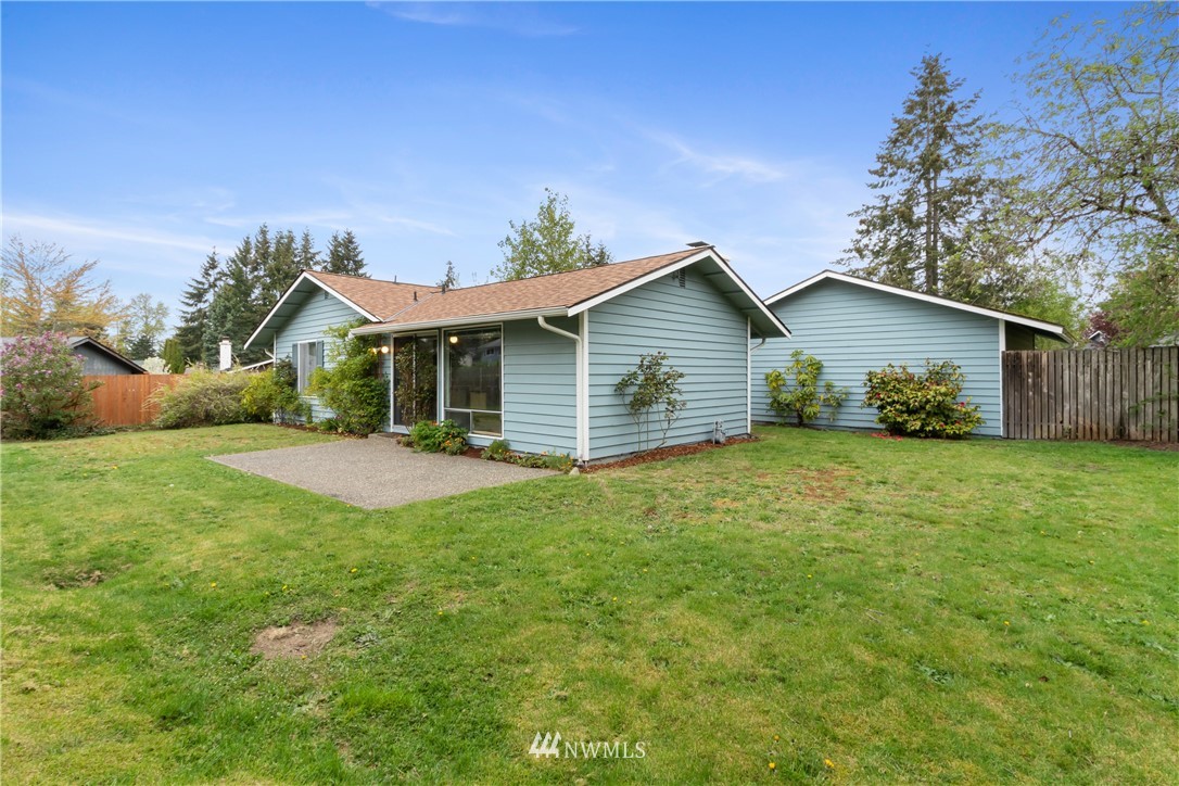 2107 Southeast 21st Court Renton, WA 98055 - Photo 22 of 34