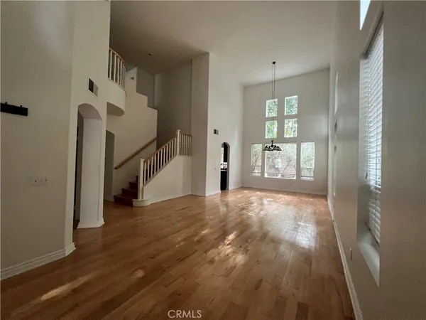 $8,000 | 10662 Chiquita Street, Studio City, CA 91602