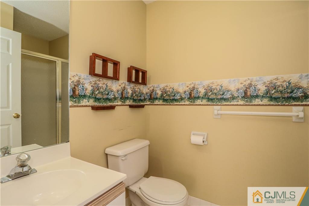41 Inverness Drive Edison, NJ 08820 - Photo 14 of 22 Gallery Image 14