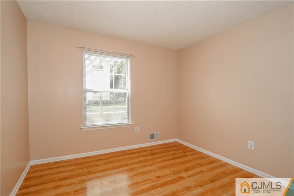 41 Inverness Drive Edison, NJ 08820 - Photo 15 of 22 Gallery Image 15