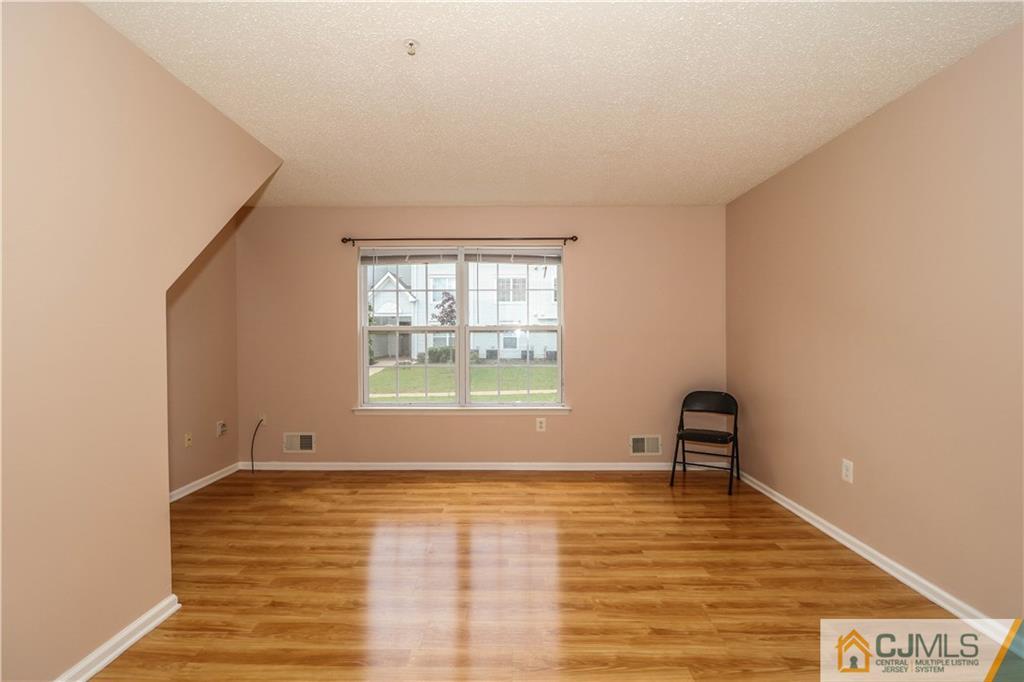 41 Inverness Drive Edison, NJ 08820 - Photo 9 of 22 Gallery Image 9