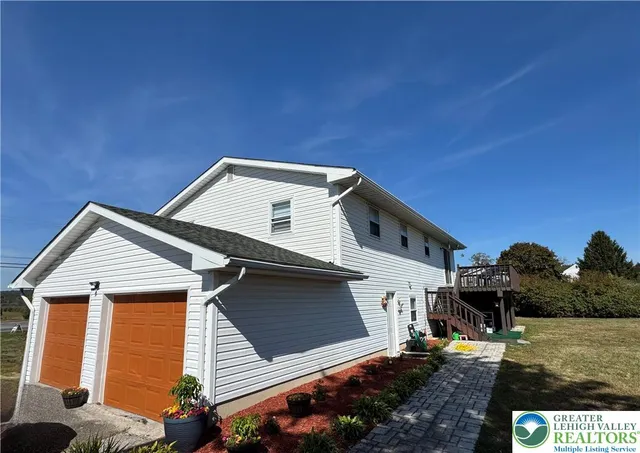 $2,600 | 205 Earl Drive, Brodheadsville, PA 18322