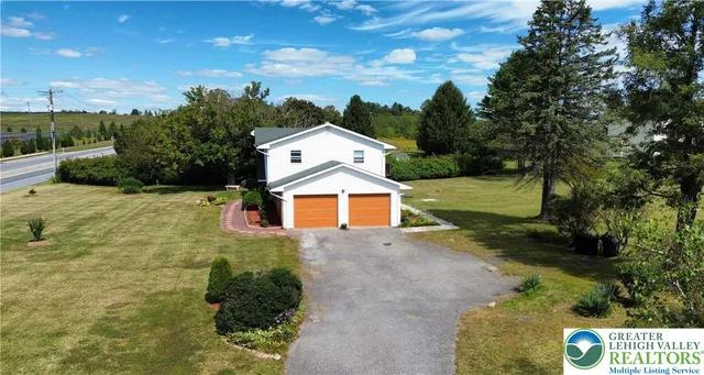 $2,600 | 205 Earl Drive, Brodheadsville, PA 18322