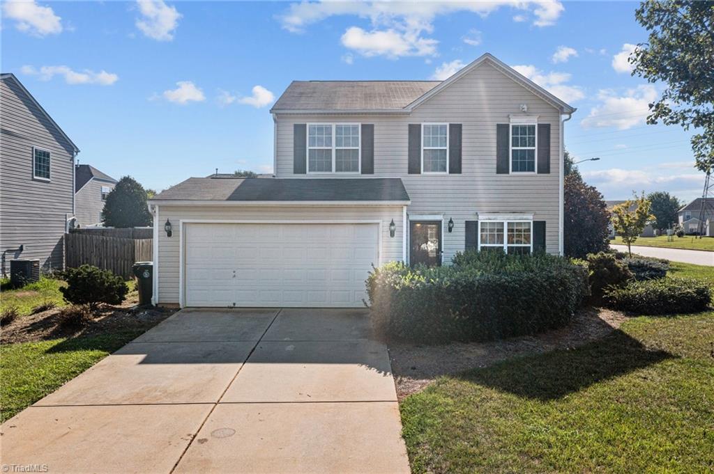 100 Florida Drive, Thomasville, NC 27360 Compass
