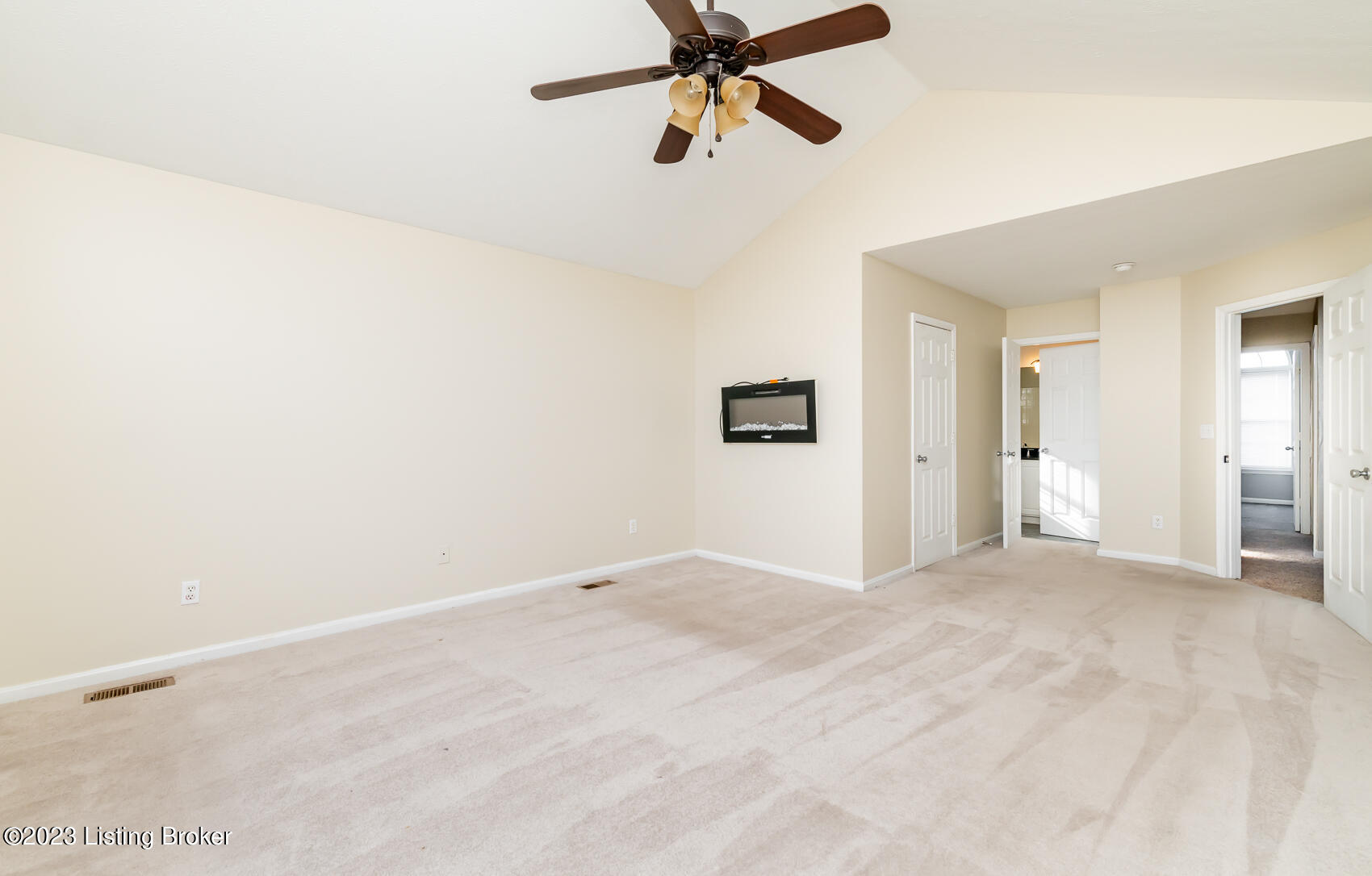 7833 Lariat Road Louisville, KY 40219 - Photo 54 of 88 LAR-155