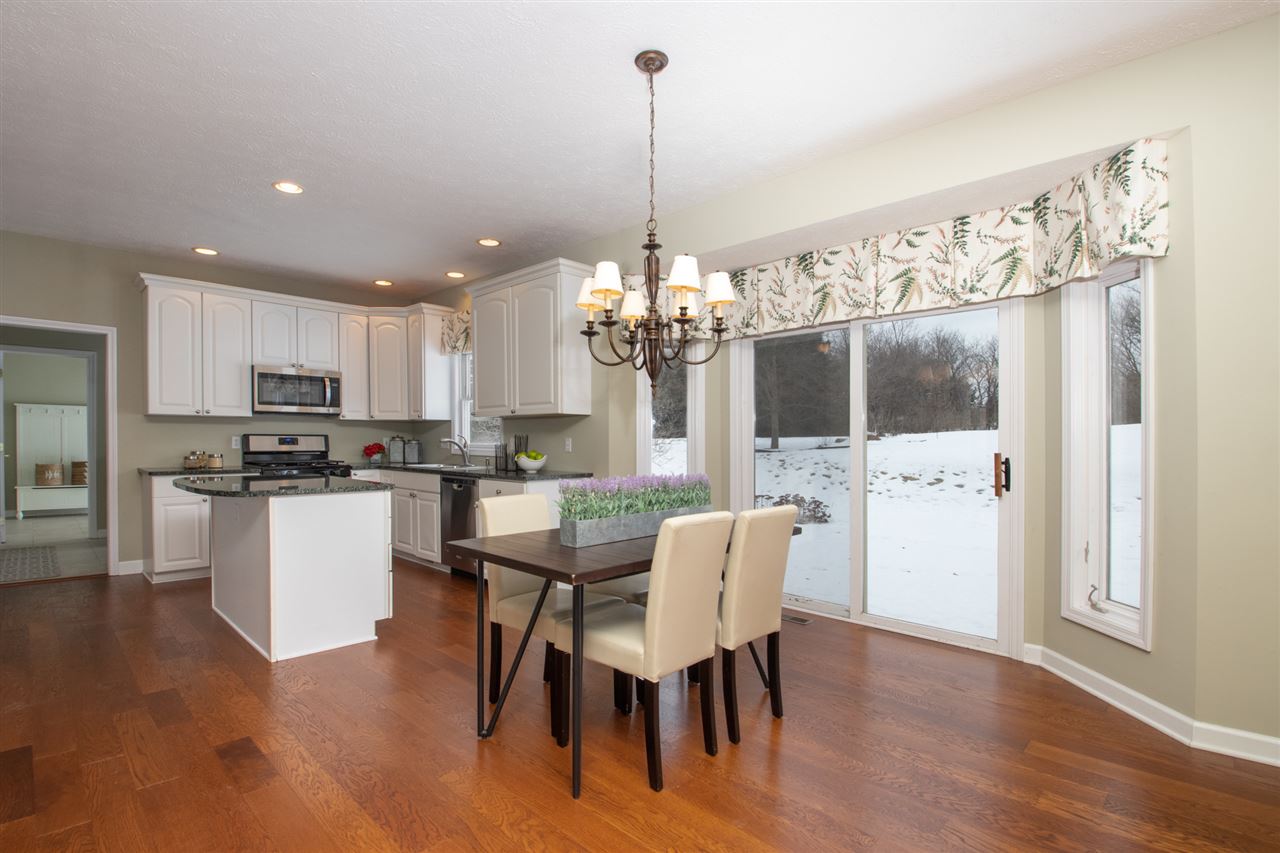 8236 Killarney Aire Road Roscoe, IL 61073 - Photo 12 of 25 Gallery Image 12
