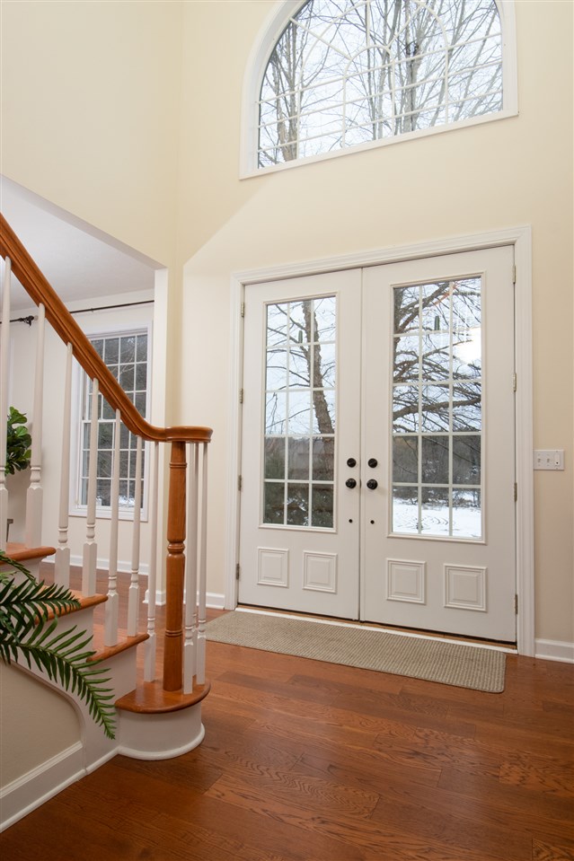 8236 Killarney Aire Road Roscoe, IL 61073 - Photo 2 of 25 Gallery Image 2