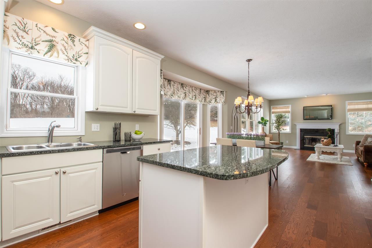 8236 Killarney Aire Road Roscoe, IL 61073 - Photo 7 of 25 Gallery Image 7