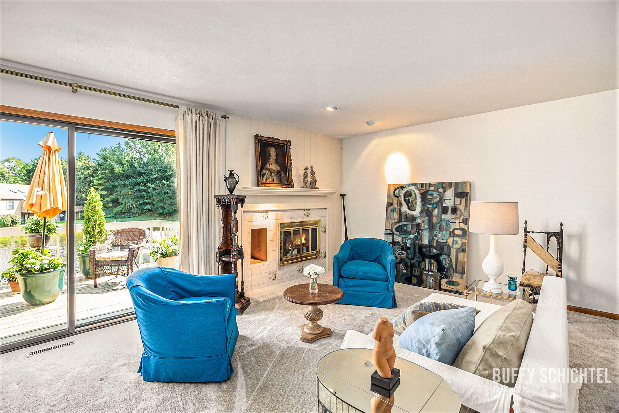 Main level living