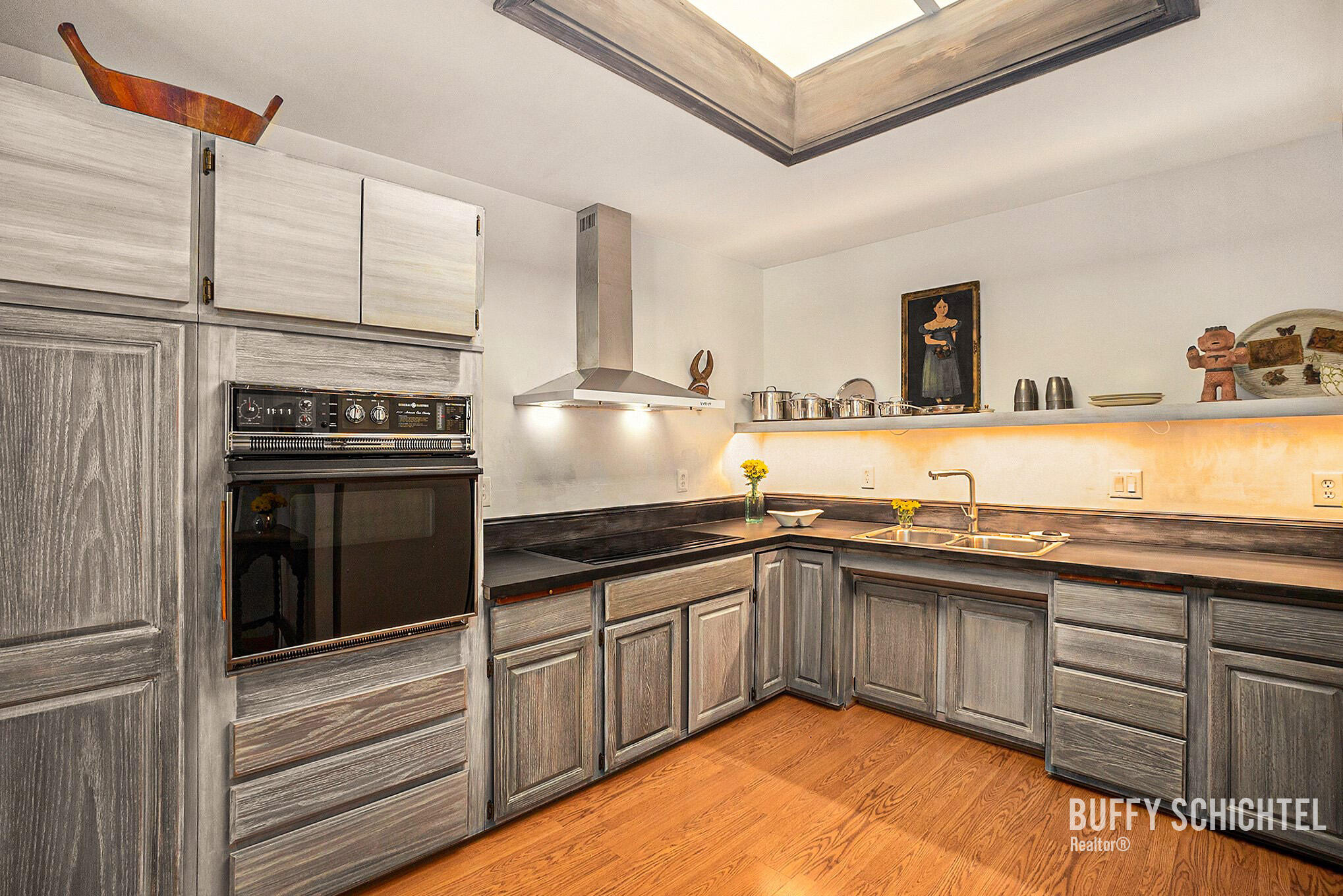 17668 Woodbridge Road Spring Lake, MI 49456 - Photo 9 of 29 Main level kitchen