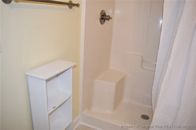 $400,000 | 344 Braddock Drive, Lillington, NC 27546