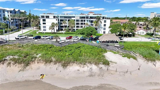 a house view with a outdoor space