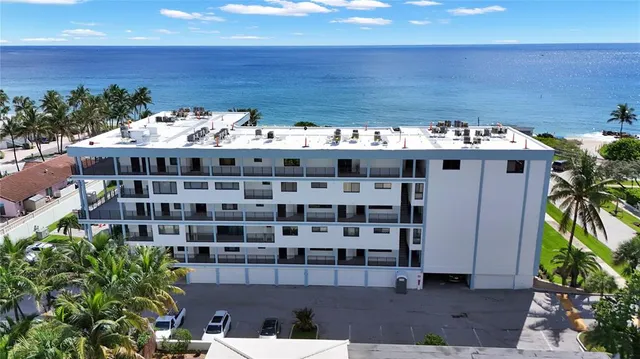 $1,650,000 | 665 Southeast 21st Avenue, Unit 502, Deerfield Beach, FL 33441