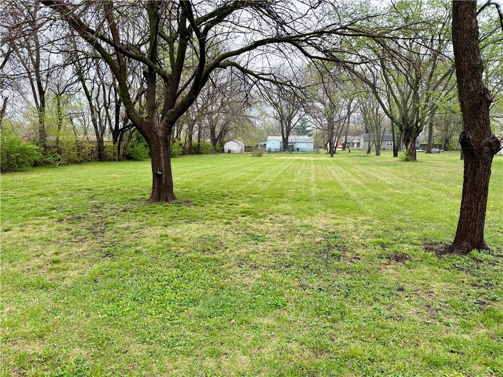 13704 Norby Road Grandview, MO 64030 - Photo 8 of 11