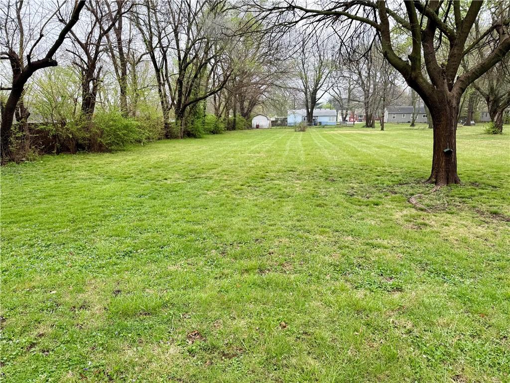 13704 Norby Road Grandview, MO 64030 - Photo 9 of 11