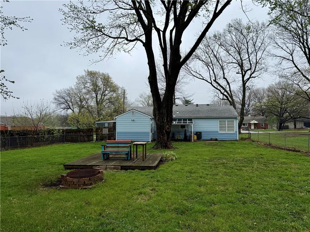 13704 Norby Road Grandview, MO 64030 - Photo 10 of 11