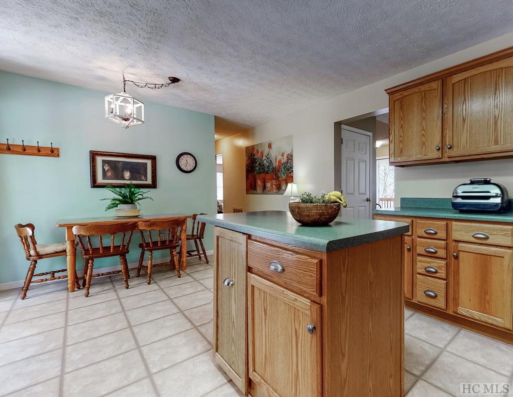 96 Laurel Ridge Franklin, NC 28734 - Photo 20 of 67 Gallery Image 20