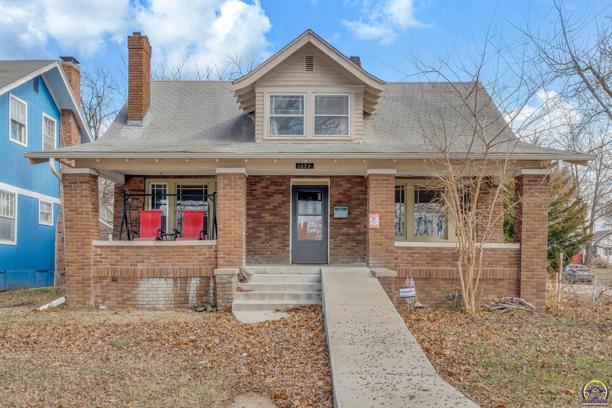 1034 Southwest Lincoln Street Topeka, KS 66604 - Photo 5 of 42