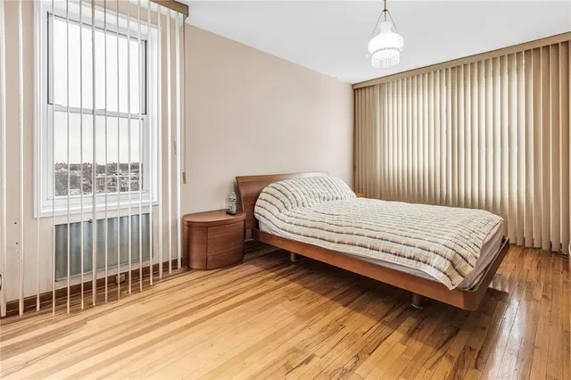 $359,000 | 2600 East 21st Street, Unit 7C | Sheepshead Bay