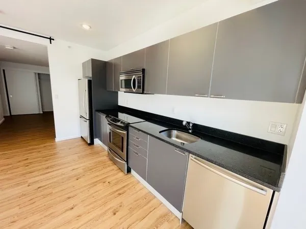 $2,900 | 2 Earhart Street, Unit 318, Cambridge, MA 02141