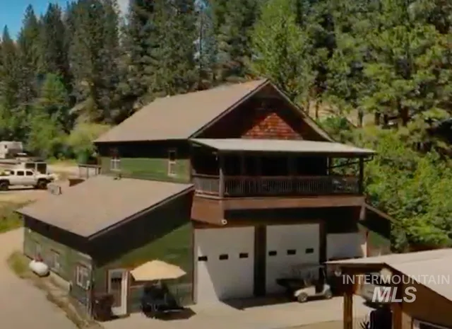 $2,950,000 | 840-842 Banks Lowman Road, Garden Valley, ID 83622