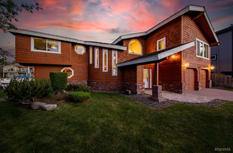 $3,595,000 | 2067 Aloha Drive, South Lake Tahoe, CA 96150