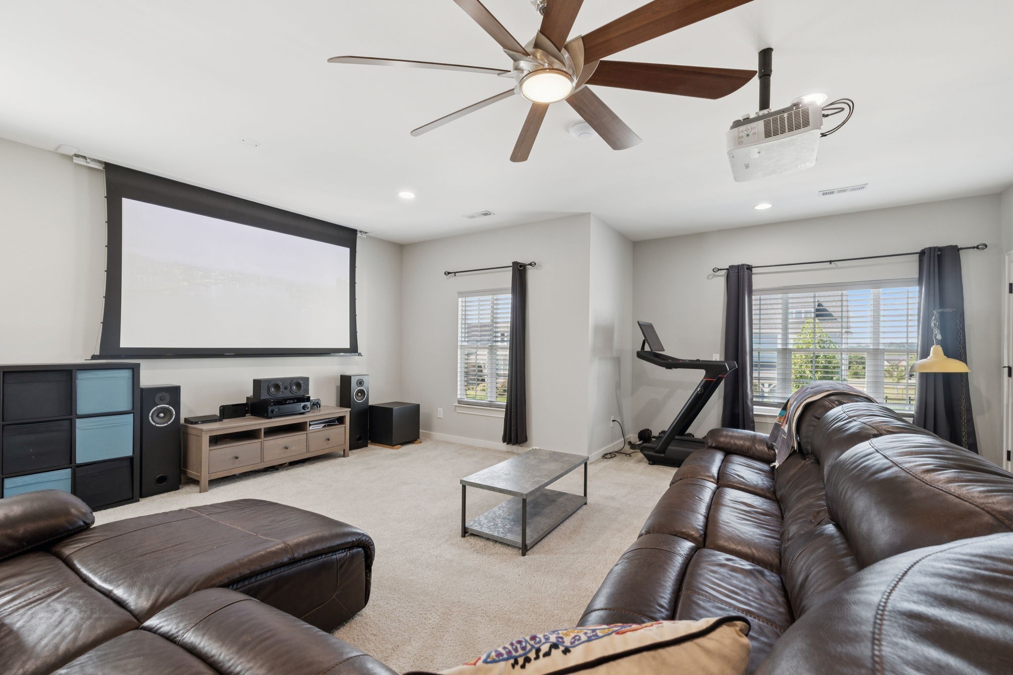 247 Croft Way Mount Juliet, TN 37122 - Photo 36 of 66 a living room with furniture and a flat screen tv