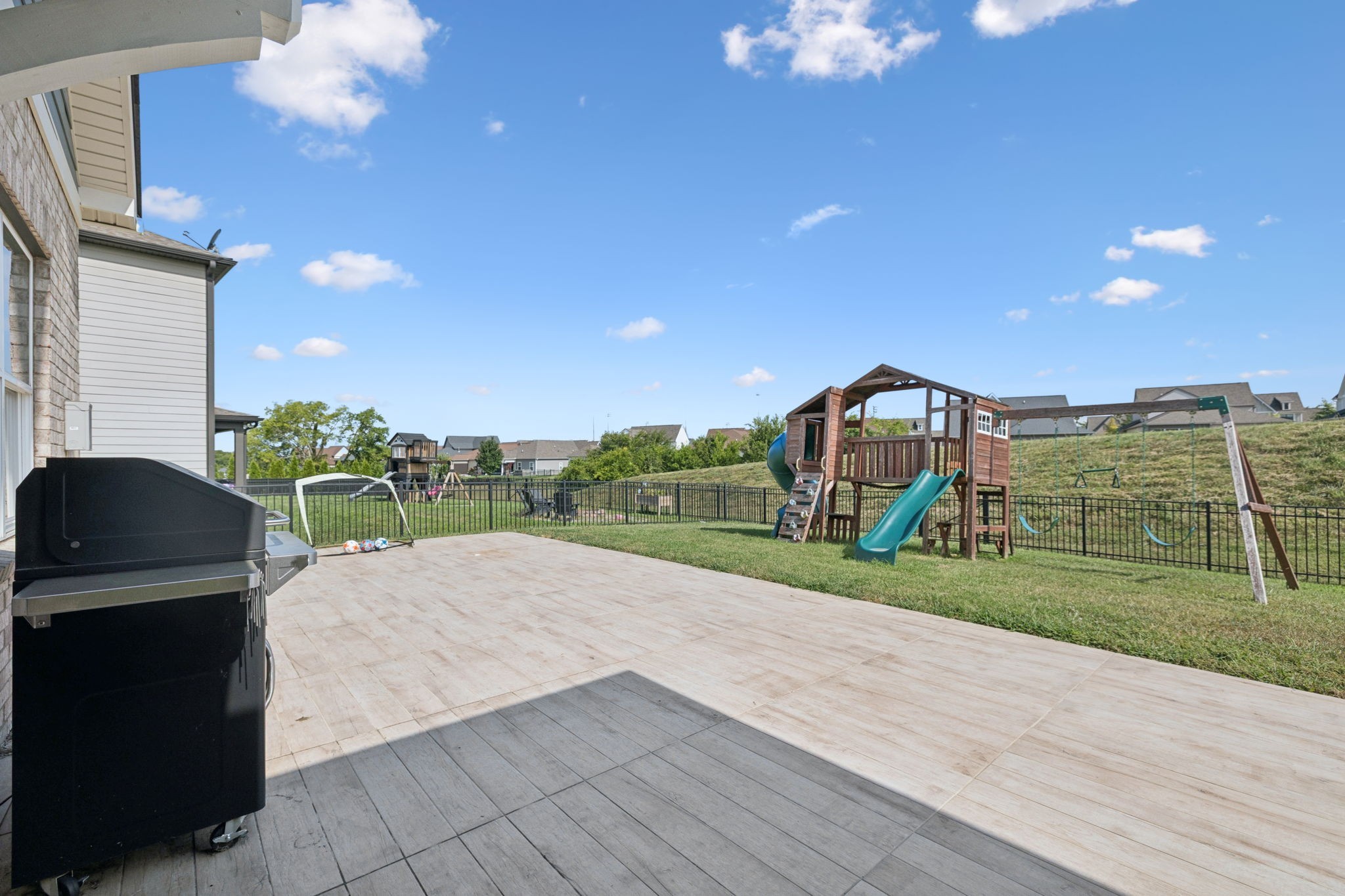 247 Croft Way Mount Juliet, TN 37122 - Photo 51 of 66 a view of a house with a entertaining space