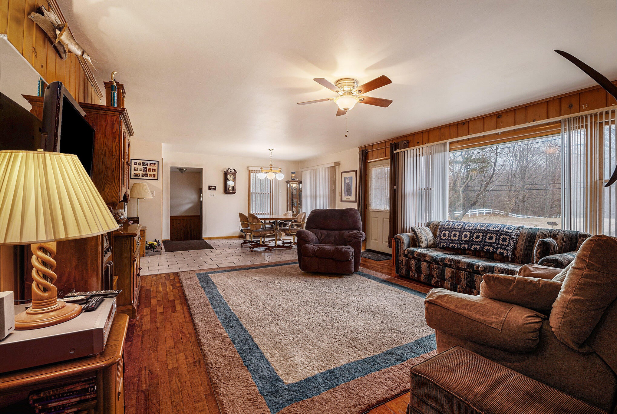 8161 Mullett Lake Road Cheboygan, MI 49721 - Photo 8 of 33 Gallery Image 8