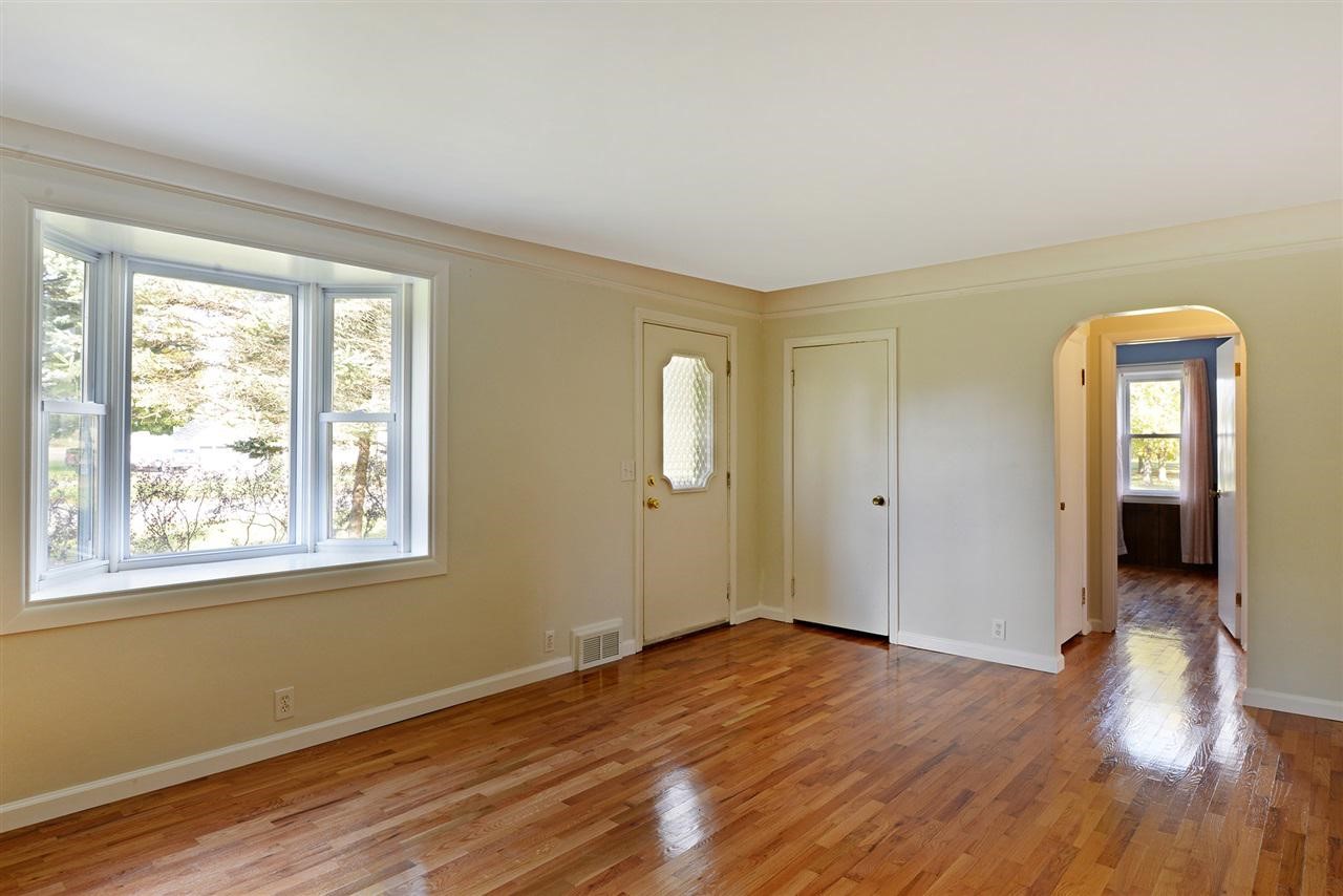 8534 North Seymour Road Flushing, MI 48433 - Photo 29 of 39 21519185-28.JPG