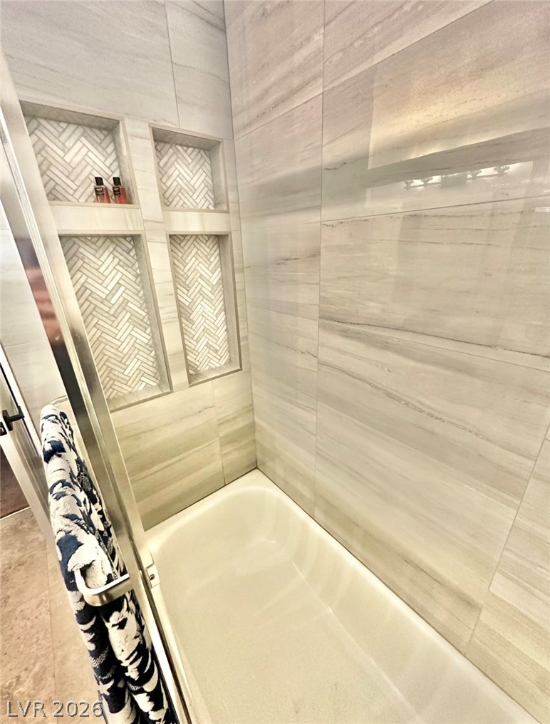 10263 Splendor Ridge Avenue Las Vegas, NV 89135 - Photo 41 of 55 beautifully tiled baths