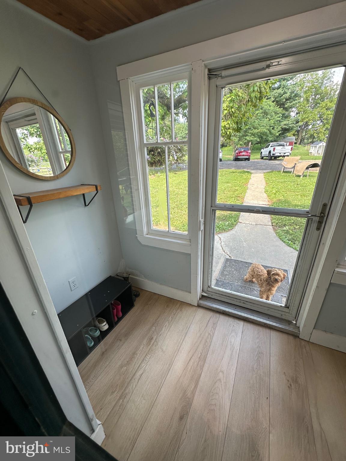 1385 County Line Road Quakertown, PA 18951 - Photo 11 of 21 Welcoming entryway with natural light.