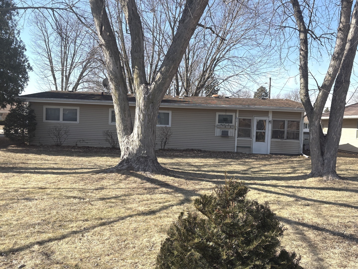 1164 Westview Drive Rochelle, IL 61068 - Photo 18 of 20