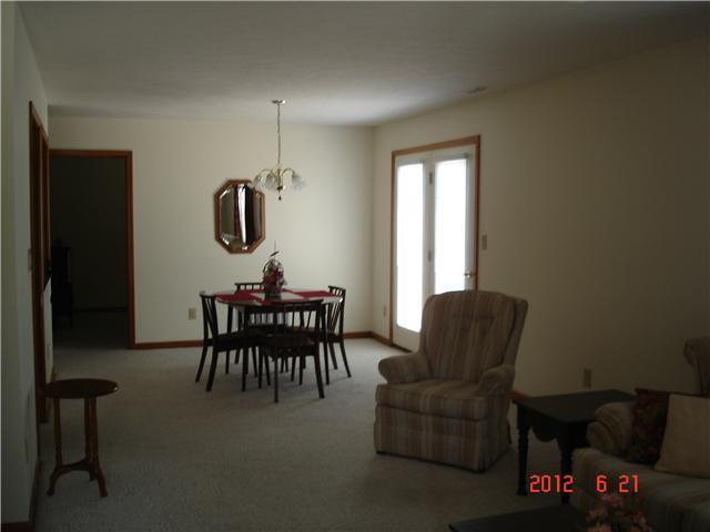 5715 Misty Ridge Circle Indianapolis, IN 46237 - Photo 3 of 15 Gallery Image 3