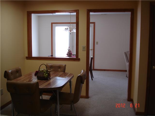 5715 Misty Ridge Circle Indianapolis, IN 46237 - Photo 7 of 15 Gallery Image 7