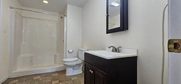 $1,400 | 19 Mc Donald Street, Unit B, Spencer, MA 01562