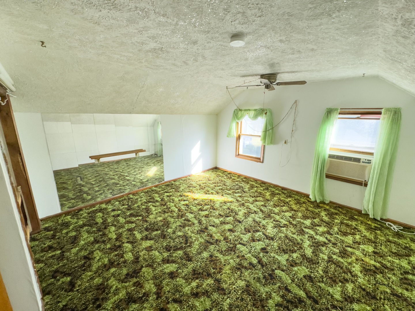 702 East Timber Street Pontiac, IL 61764 - Photo 23 of 25 a bathroom with a sink and a window