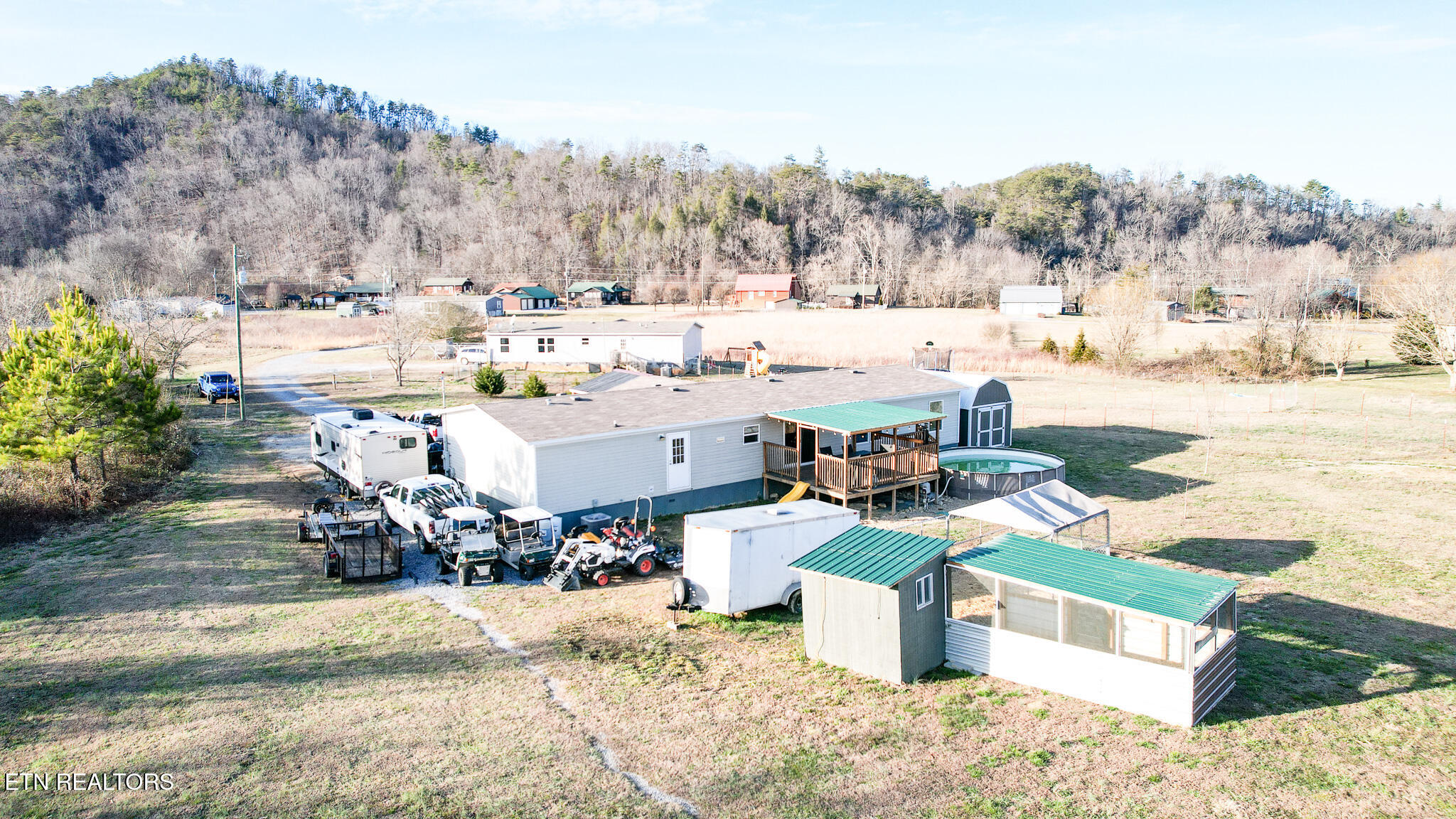 167 Millstone Way Cosby, TN 37722 - Photo 6 of 50 DJI_0078