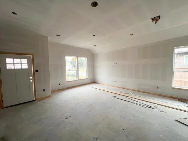 $335,000 | 15819 Red Maple Lane, Santa Fe, TX 77517