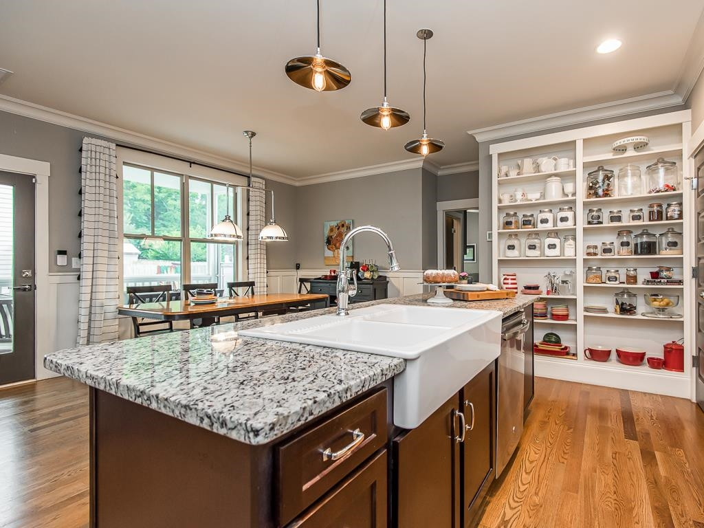 115 Seawell Avenue Raleigh, NC 27601 - Photo 4 of 47 Photo 4