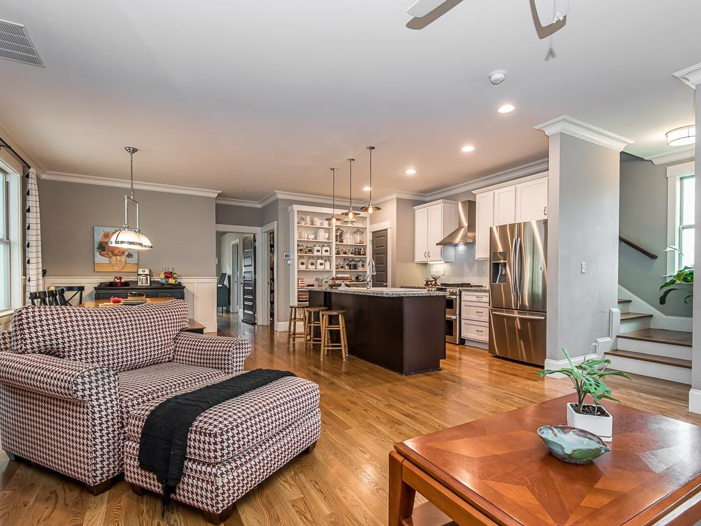 115 Seawell Avenue Raleigh, NC 27601 - Photo 5 of 47 Photo 5