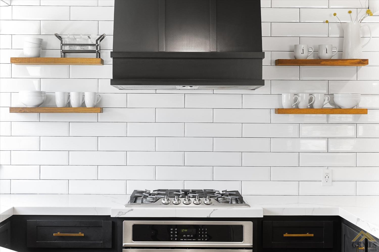 Undisclosed Address Bakersfield, CA 93305 - Photo 23 of 41 a close view of stove