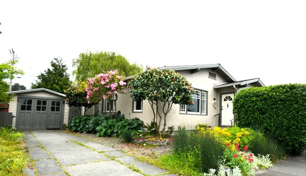 $418,000 | 859 12th Street, Fortuna, CA 95540