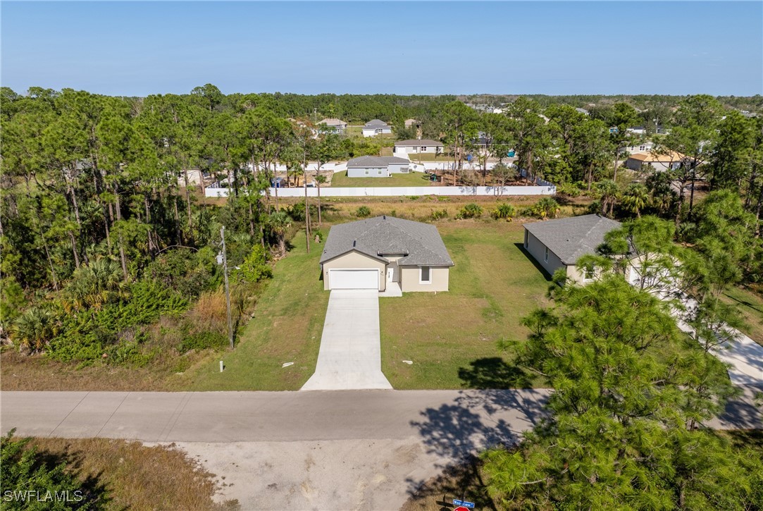 568 Woodview Drive Lehigh Acres, FL 33972 - Photo 3 of 38