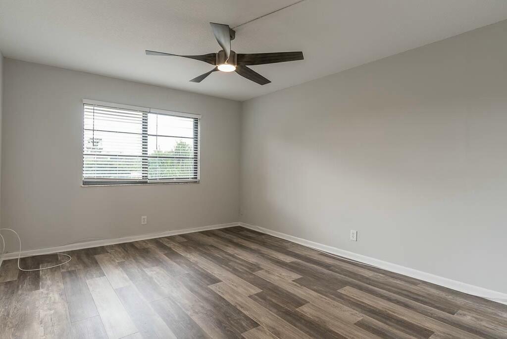 9300 Southwest 8th Street, Unit 202 Boca Raton, FL 33428 - Photo 13 of 28 tempImageWTO0gX