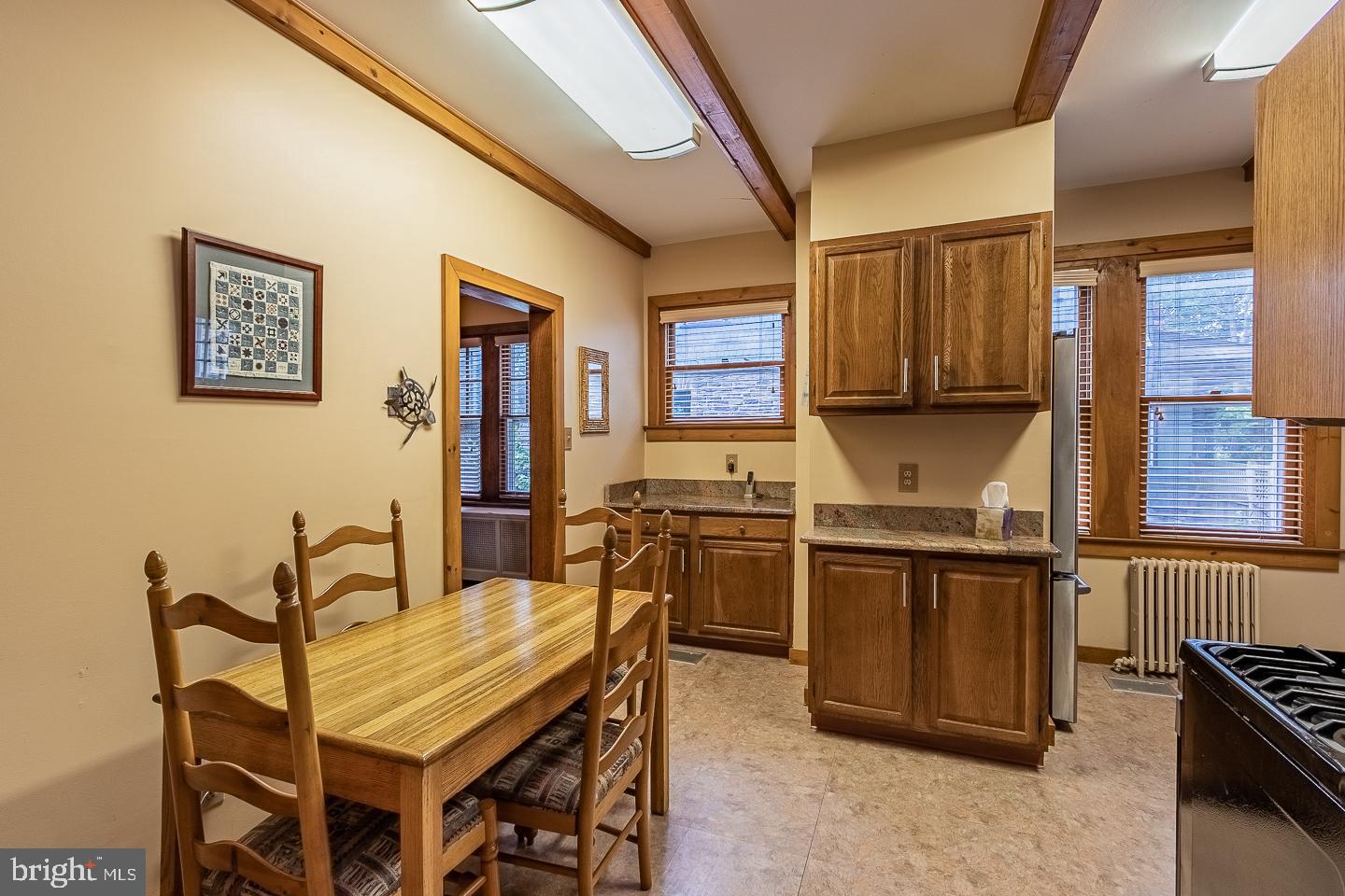 22 Tenby Road Havertown, PA 19083 - Photo 27 of 43 Eat in kitchen