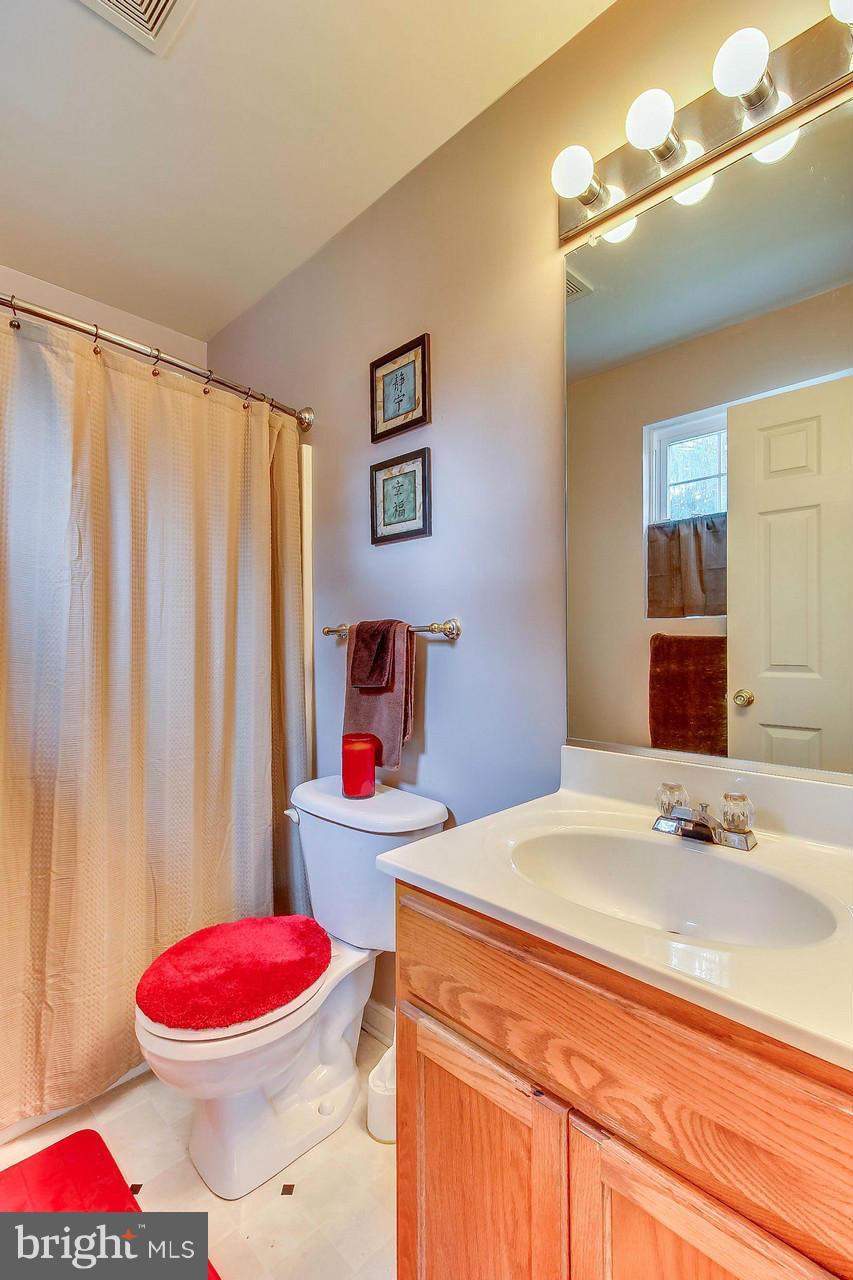 4203 North Hunter Road Hampstead, MD 21074 - Photo 12 of 25 Bath (Master)