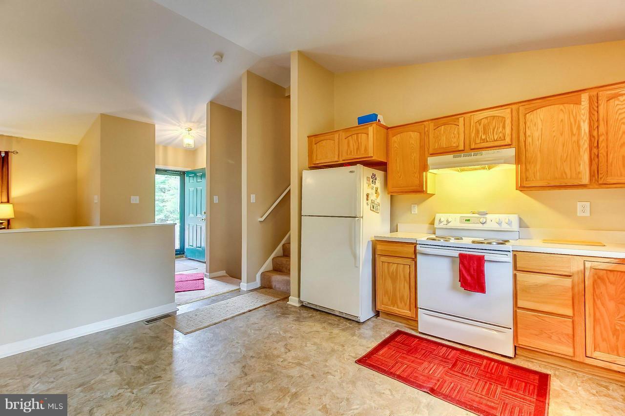 4203 North Hunter Road Hampstead, MD 21074 - Photo 6 of 25 Kitchen