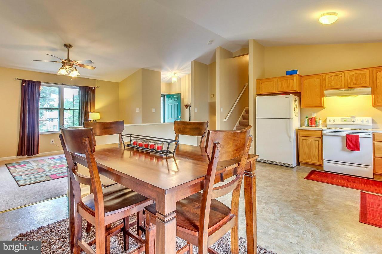 4203 North Hunter Road Hampstead, MD 21074 - Photo 7 of 25 Dining Room