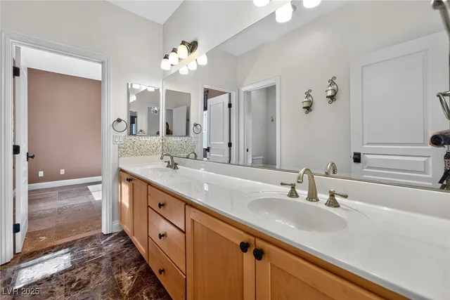 $2,600 | 551 Via Ripagrande Avenue, Henderson, NV 89011